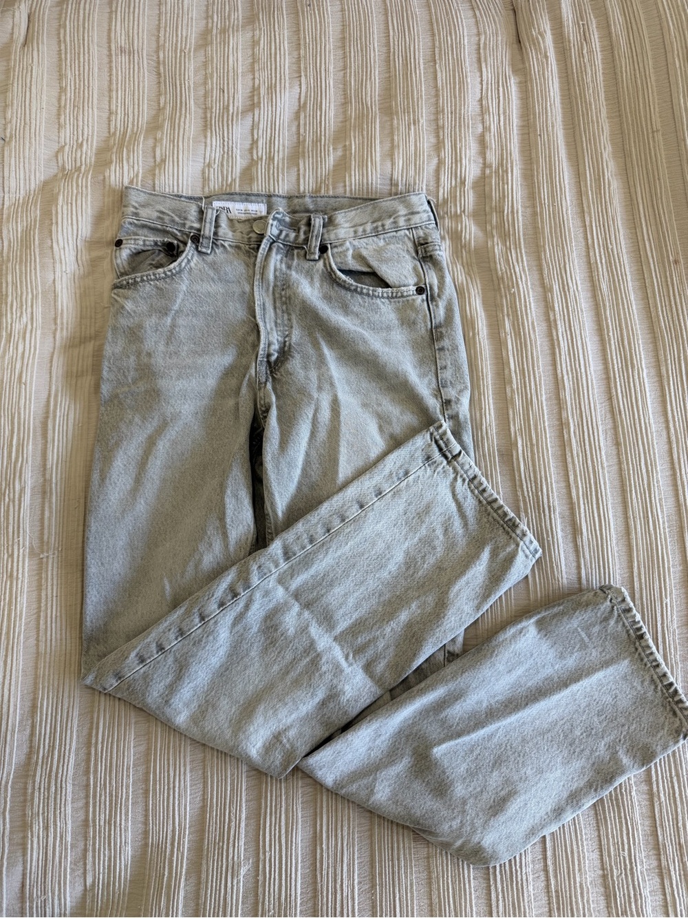 Light Grey Straight-Leg Jeans